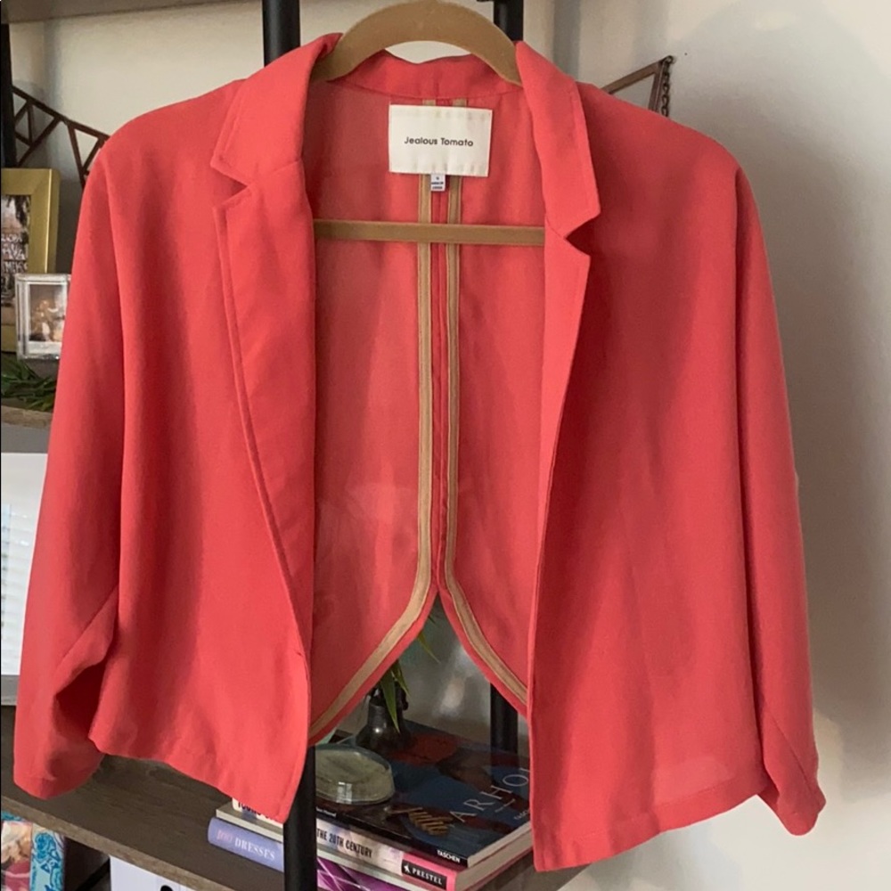 Tulip style pink blazer